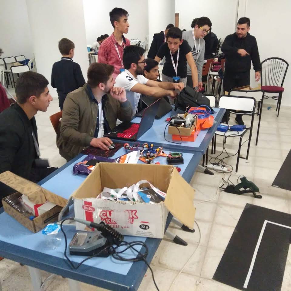 RoboLider Akademi atölye fotoğrafı 1